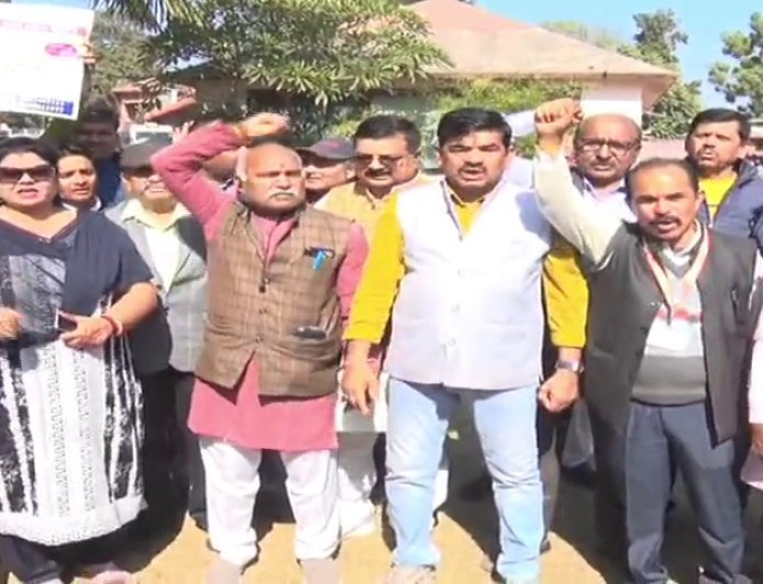 IAS संतोष वर्मा के बयान पर बवाल, ब्राह्मण समाज 14 दिसंबर को CM निवास घेराव करेगा